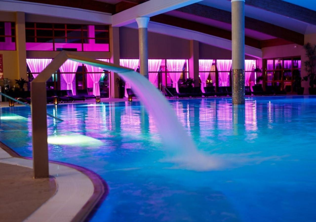 Wellness & Spa Hotel Kaskady スリアチ エクステリア 写真