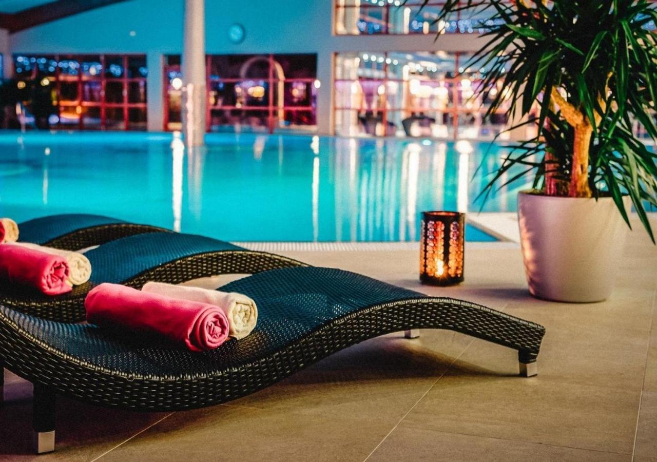Wellness & Spa Hotel Kaskady スリアチ エクステリア 写真